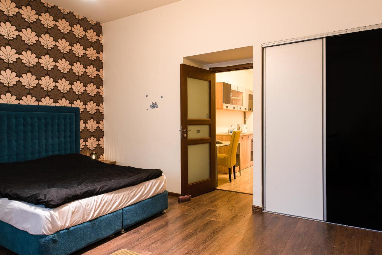 Romana Square Apartment Near Old Town - Ultracentral Location Bucarest Extérieur photo
