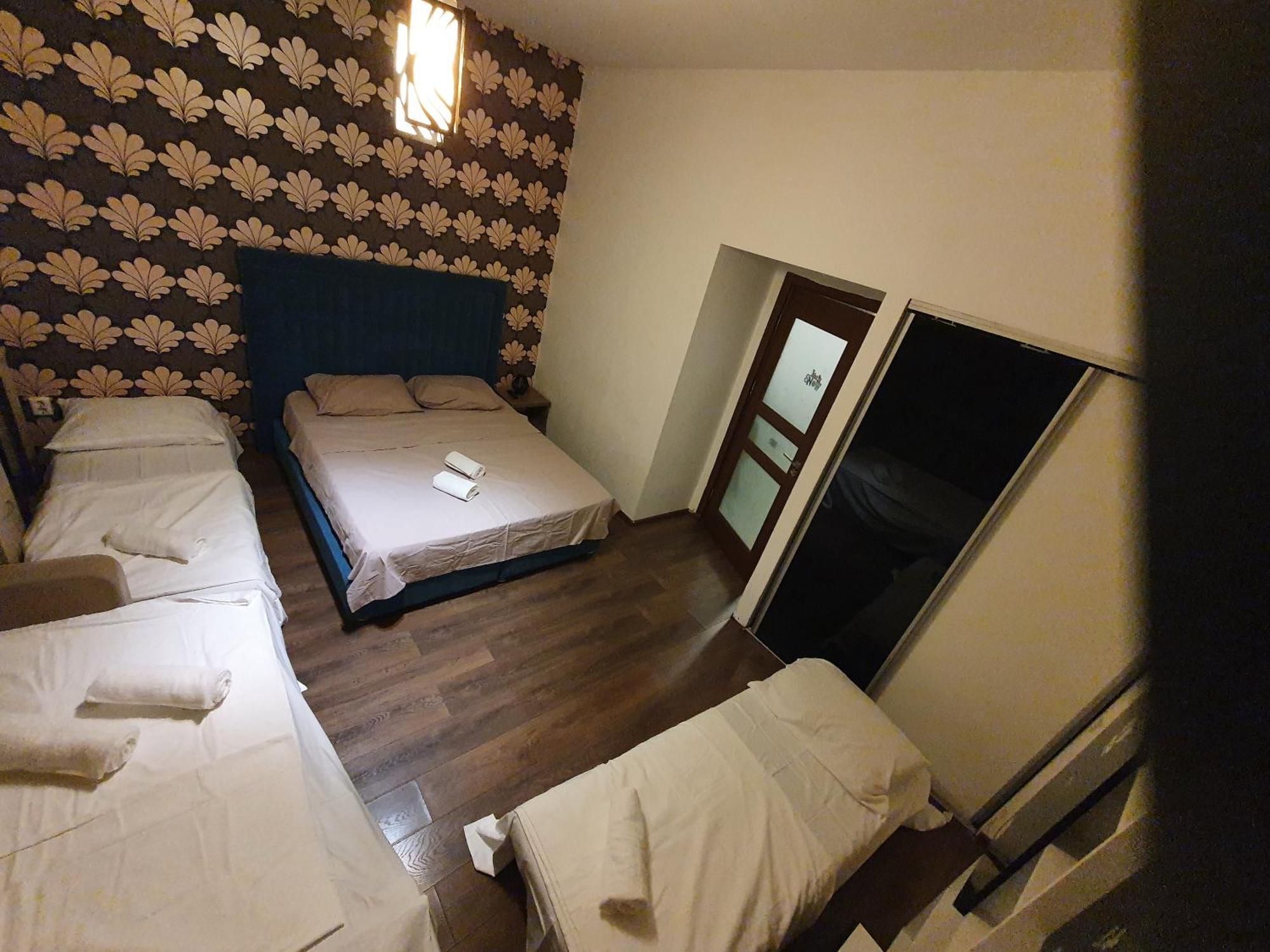 Romana Square Apartment Near Old Town - Ultracentral Location Bucarest Extérieur photo